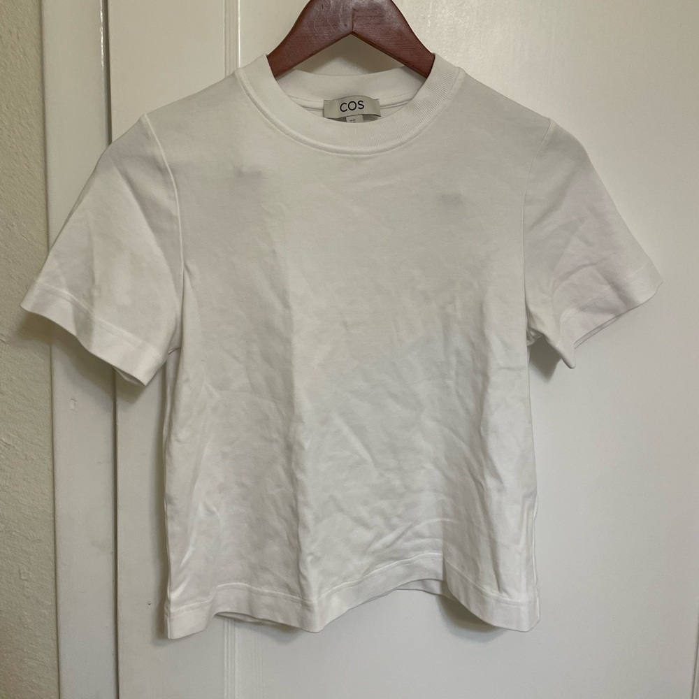 COS women’s XS top - white